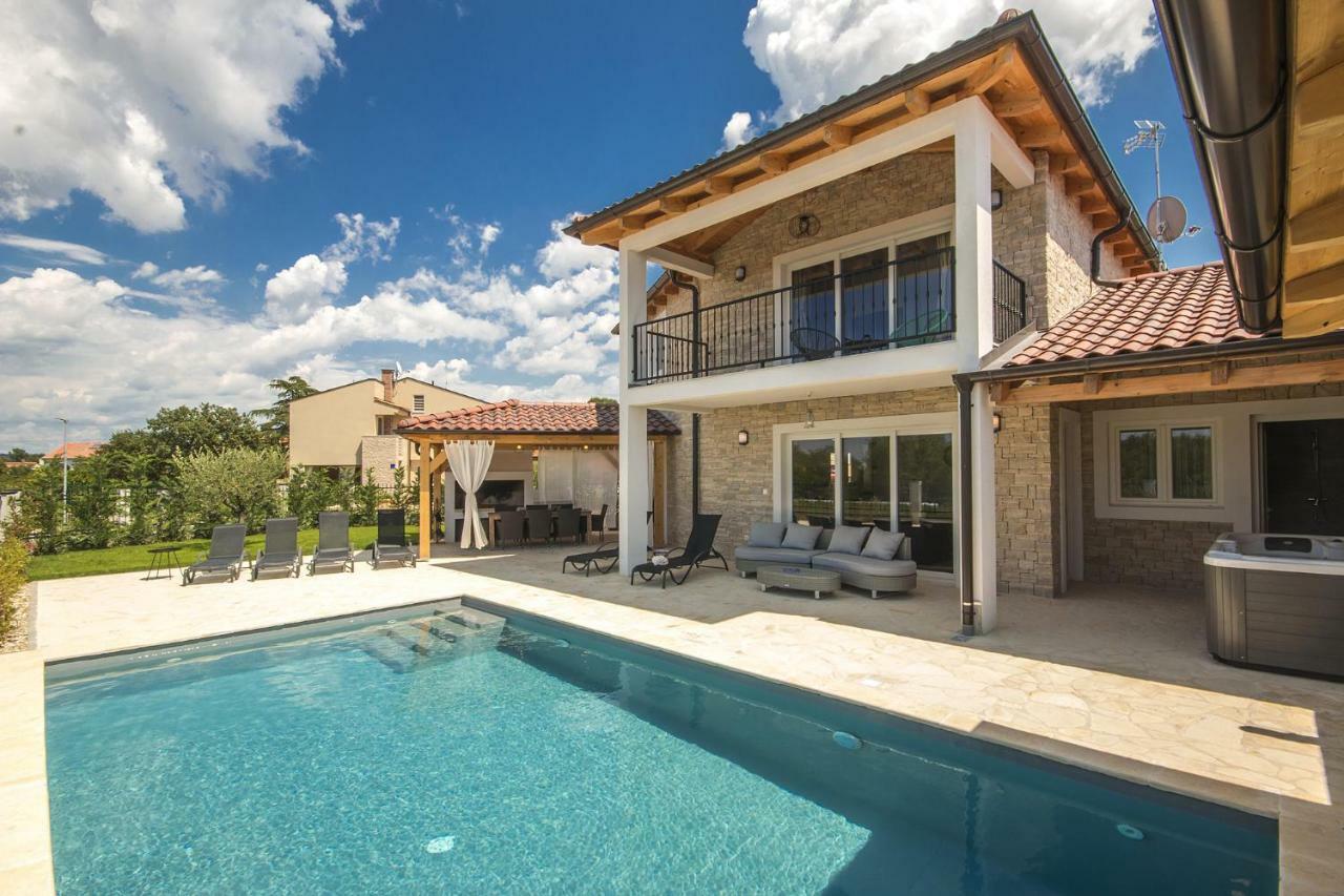 Villa Vespera Rosini Luaran gambar