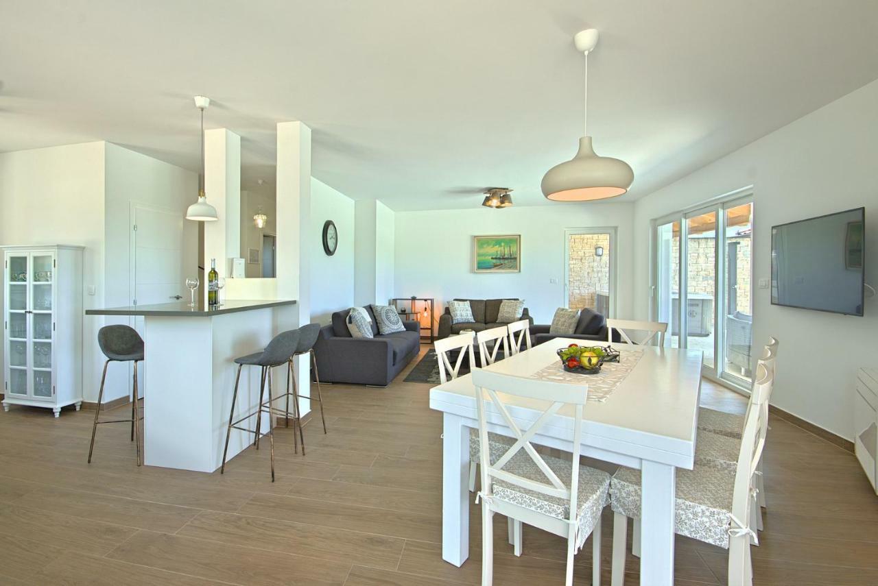 Villa Vespera Rosini Luaran gambar