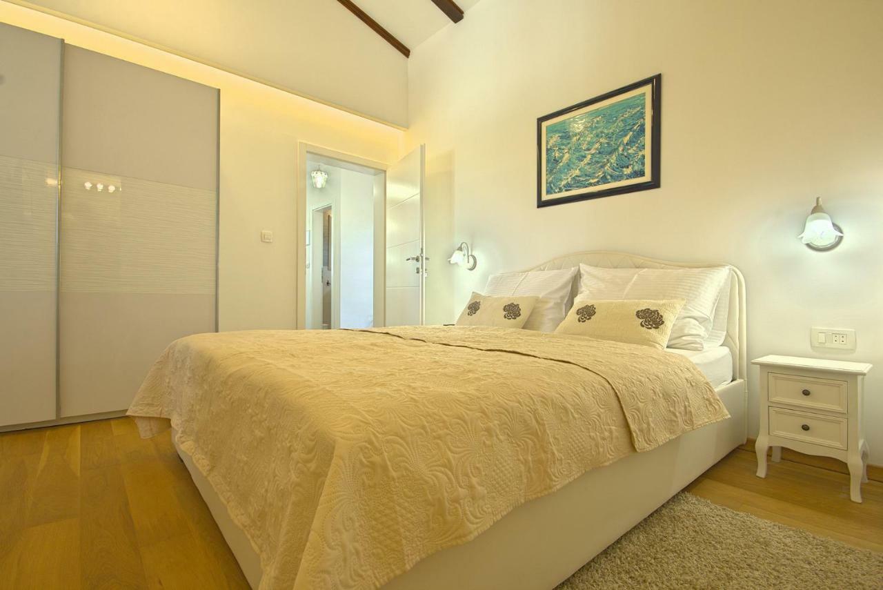 Villa Vespera Rosini Luaran gambar