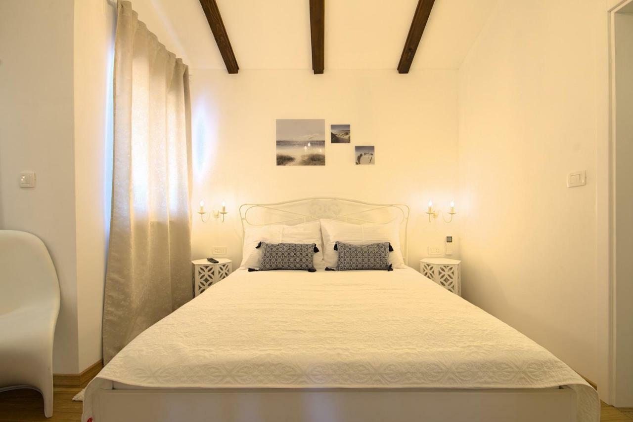 Villa Vespera Rosini Luaran gambar