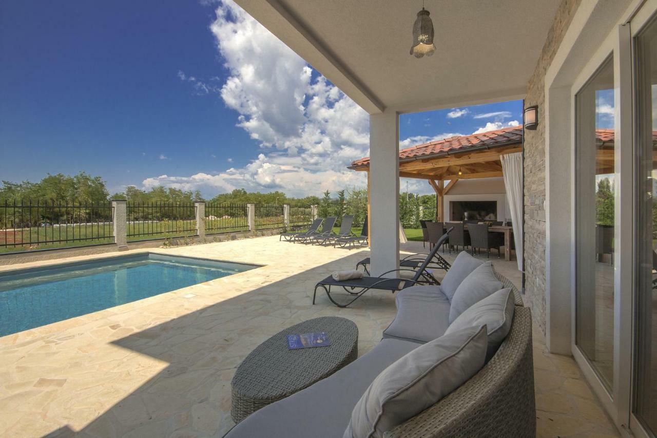 Villa Vespera Rosini Luaran gambar