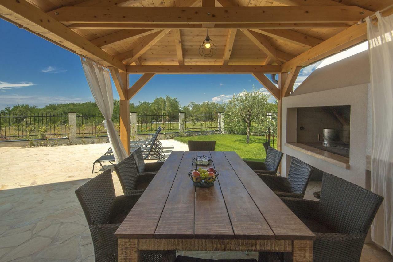 Villa Vespera Rosini Luaran gambar