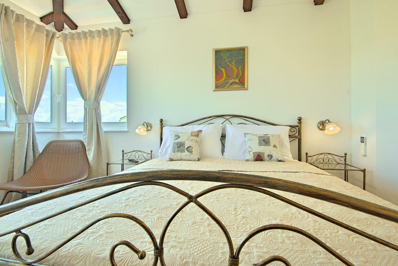 Villa Vespera Rosini Luaran gambar