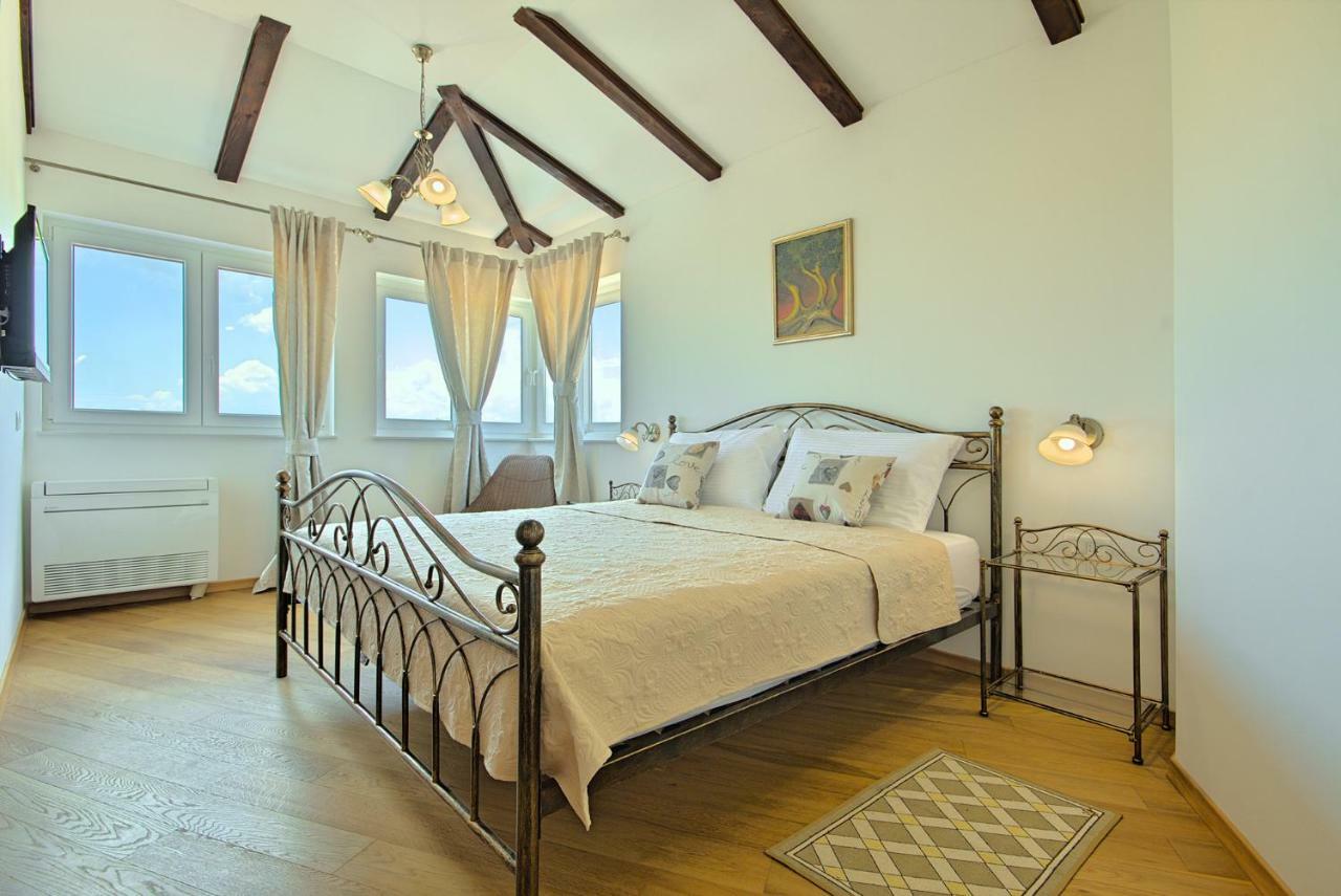Villa Vespera Rosini Luaran gambar