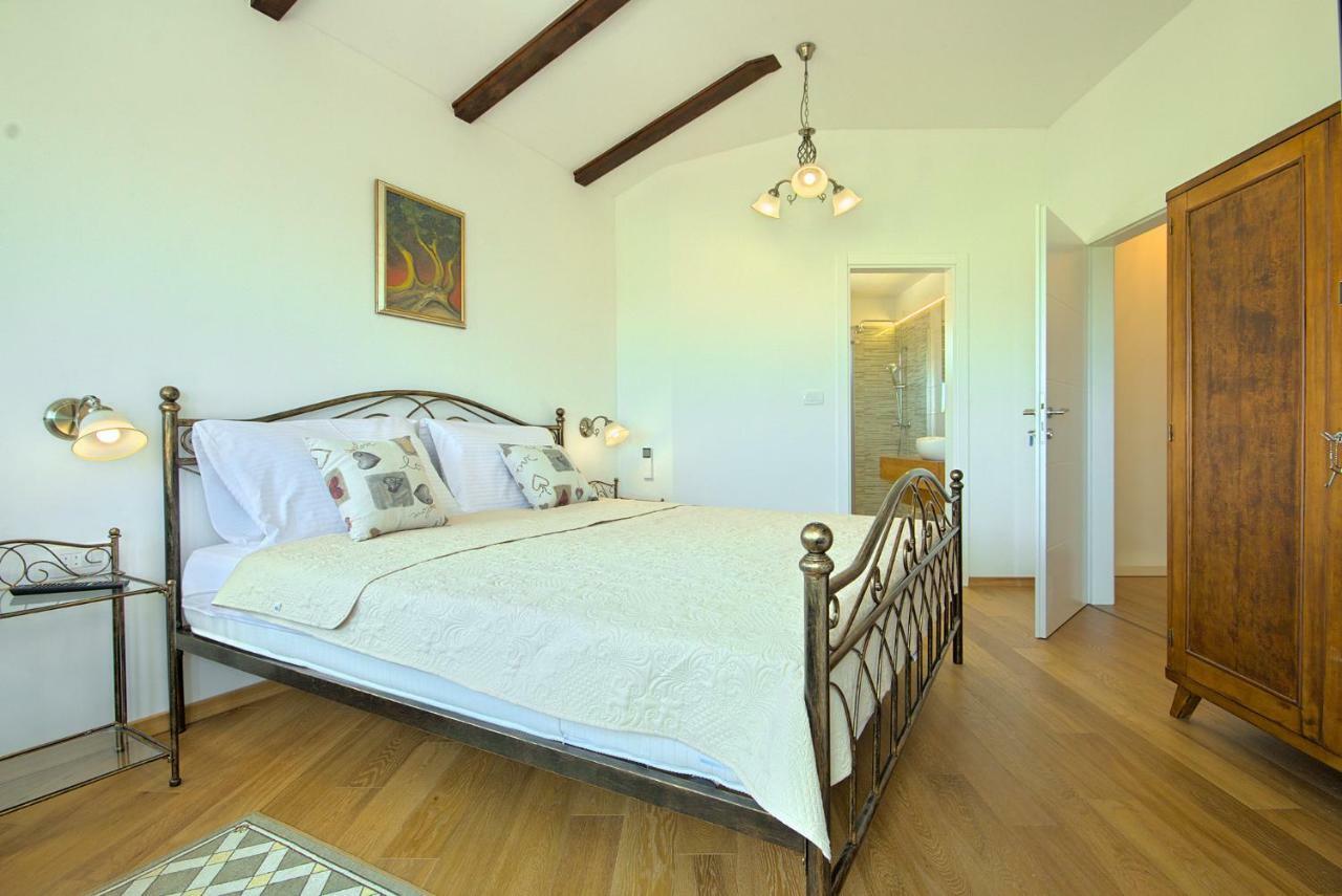 Villa Vespera Rosini Luaran gambar