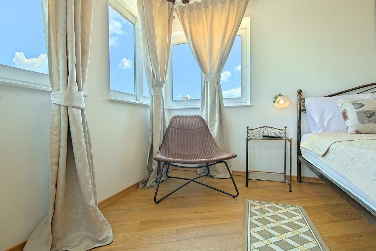 Villa Vespera Rosini Luaran gambar